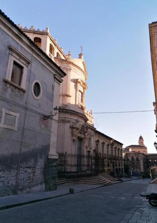 La Capinera House Leilighet Catania Eksteriør bilde